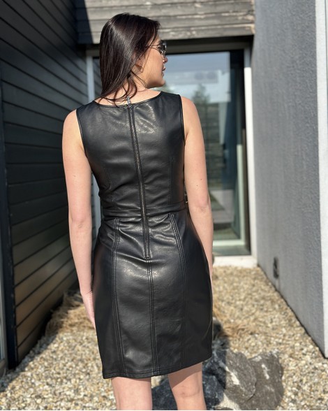 Šaty dámské Armani Exchange černé kožené